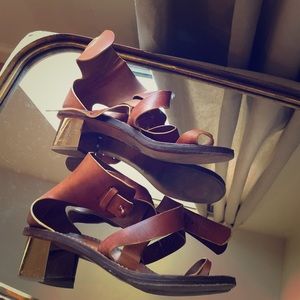 Chloè Gladiator Sandals (gold heel) SZ38